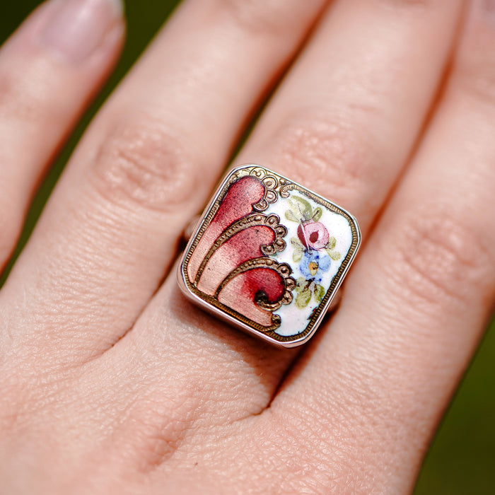 Victorian Hand Painted Floral Button Ring