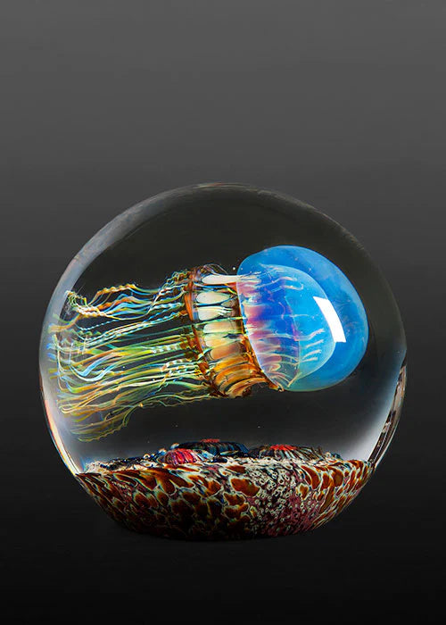 Magnum Moon Side Swimmer Jellyfish Sculpture