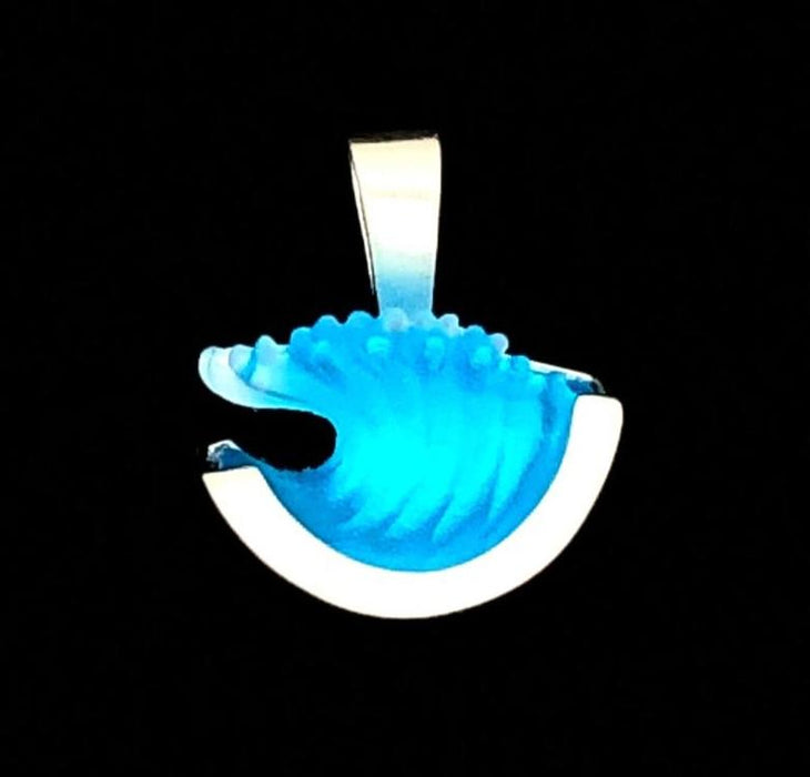 Small Wave Pendant