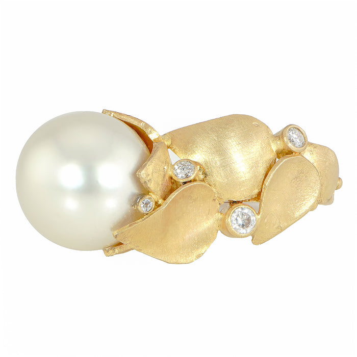 South Sea Pearl Gold Ring