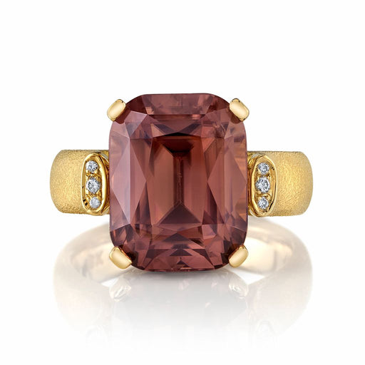zircon gemstone in 18k gold ring