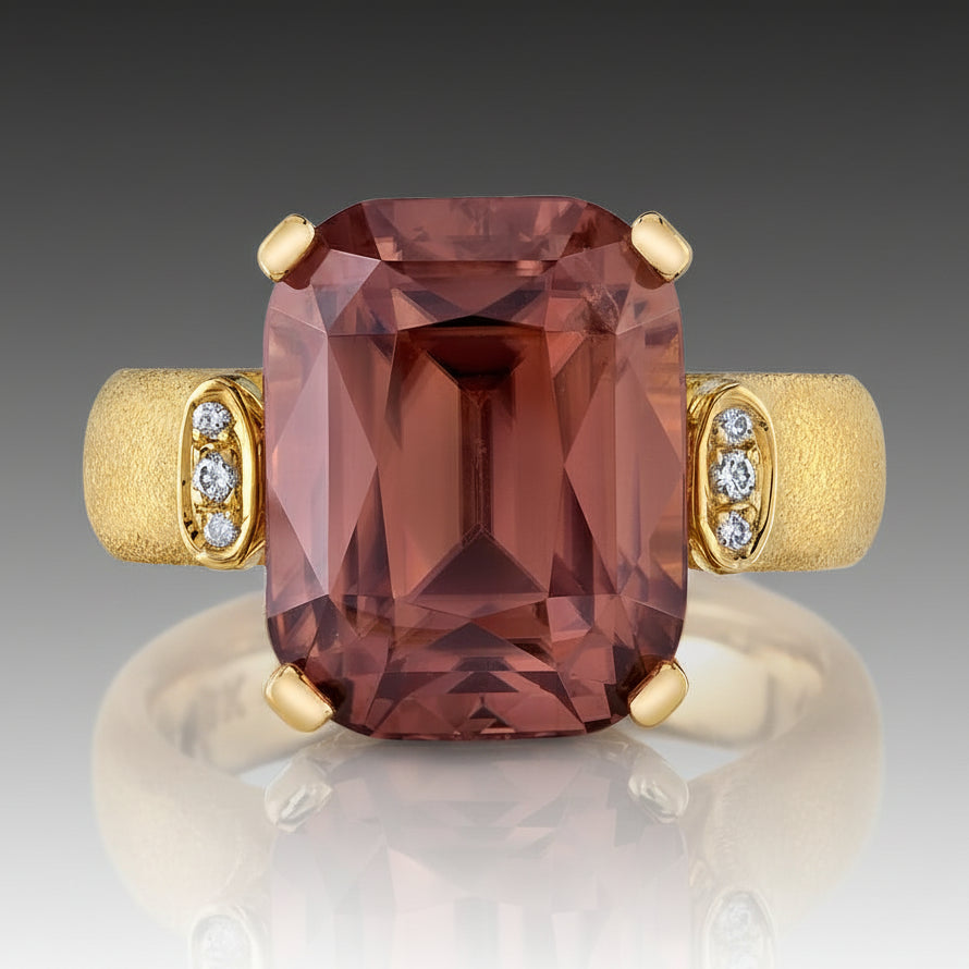 zircon gemstone in 18k gold ring
