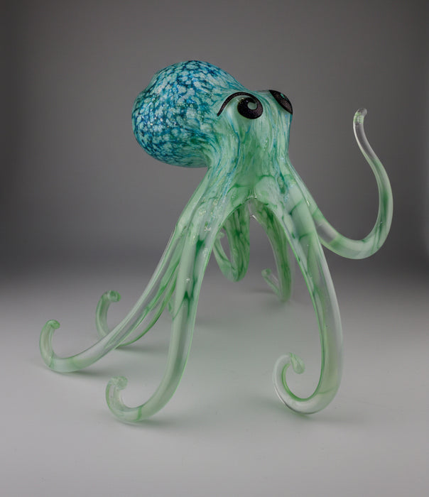 Walling Tall Aqua Octopus