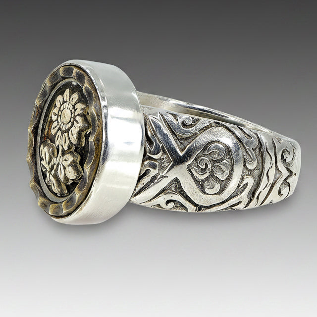 Victorian Daisy Ivoroid Button Ring