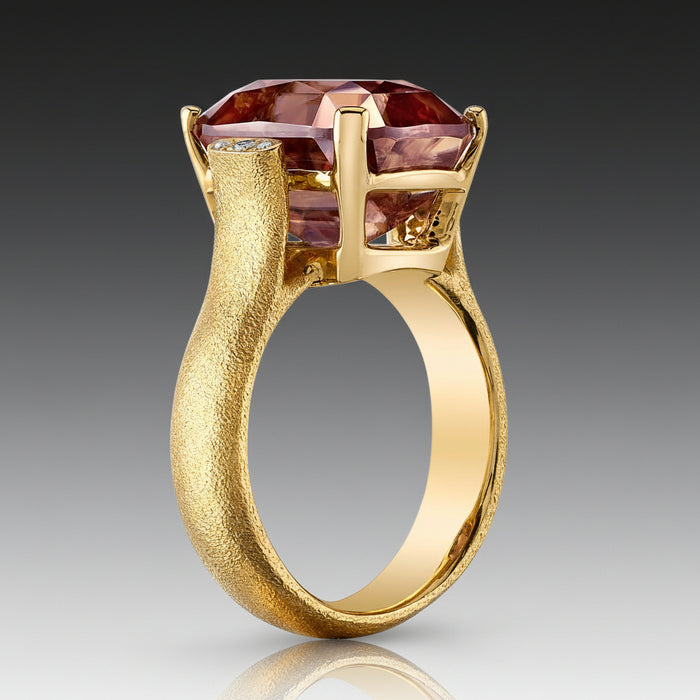 Cinnamon Zircon Gold and Diamond Ring