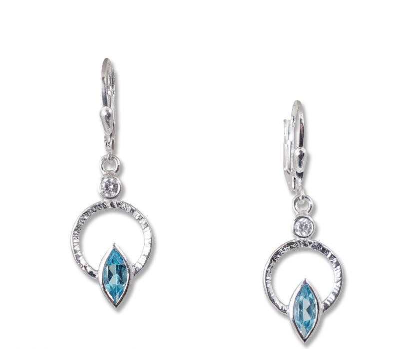 Q Earrings Silver, White Rhodium