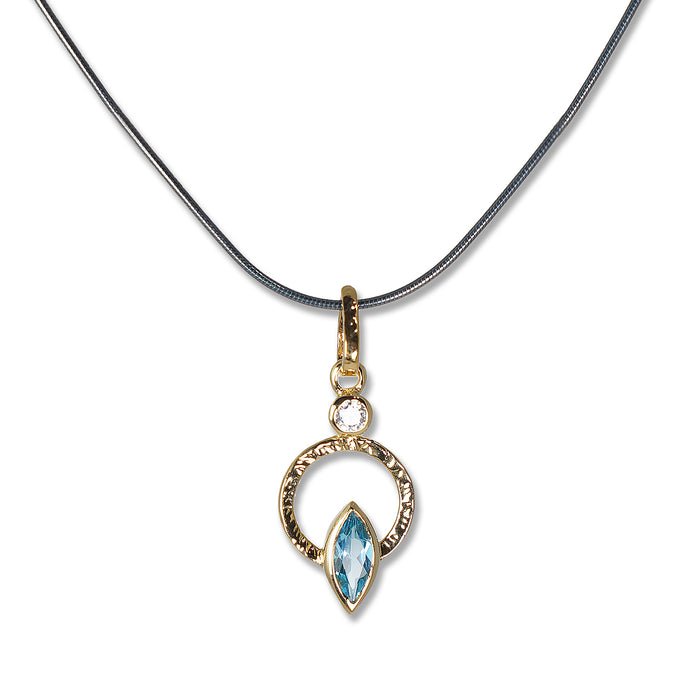 Q Necklace 18k Vermeil