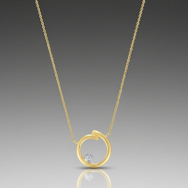 Scribble Carnival Single Station Diamond and Gold Necklace